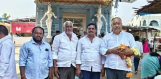 బోరంచ నల్ల పోచమ్మ అమ్మవారిని దర్శించుకున్న వికారాబాద్ డిసిఆర్ బి ఎస్ఐ ఎం. రాములు