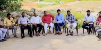 గుండ్రాతిమడుగులో గ్రాడ్యుయేట్ ఎమ్మెల్సీ ఎన్నికలపై అవగాహన సదస్సు
