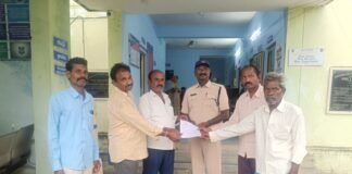 ముత్యాలమ్మ ఆలయ భూమిపై కబ్జా ఆరోపణలు
