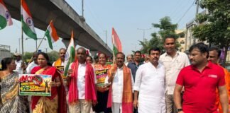 జాతీయ ఐక్యత వేడుకల్లో పాల్గొన్న వడ్డేపల్లి రాజేశ్వరరావు